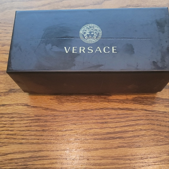 NWT Versace Medusa Black Gold Studded Cat Eye Small Medium Sunglasses - Picture 12 of 14